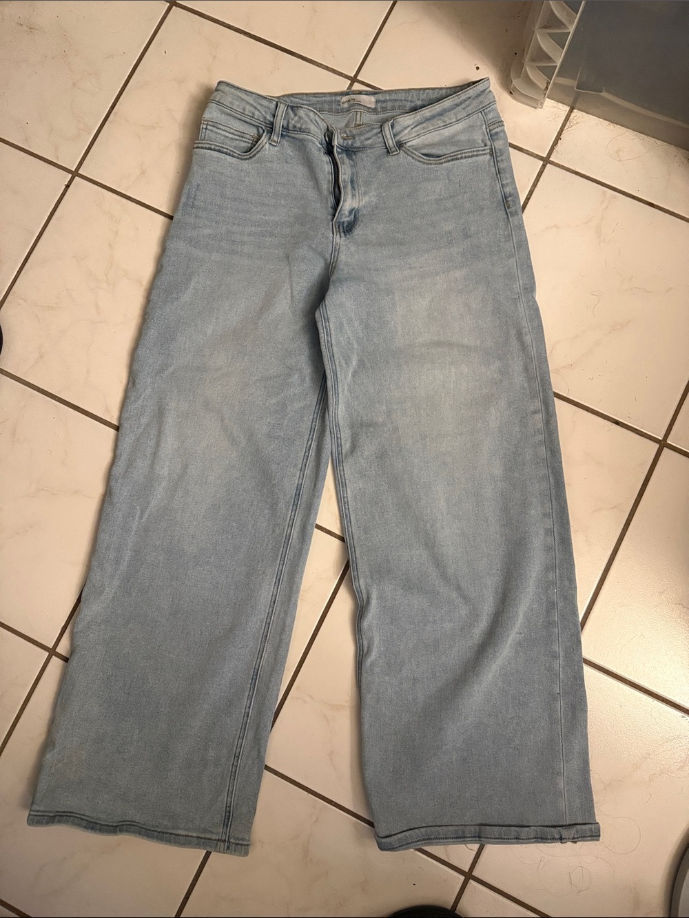 High-Rise Light Wash Wide-Leg Women’s Jeans